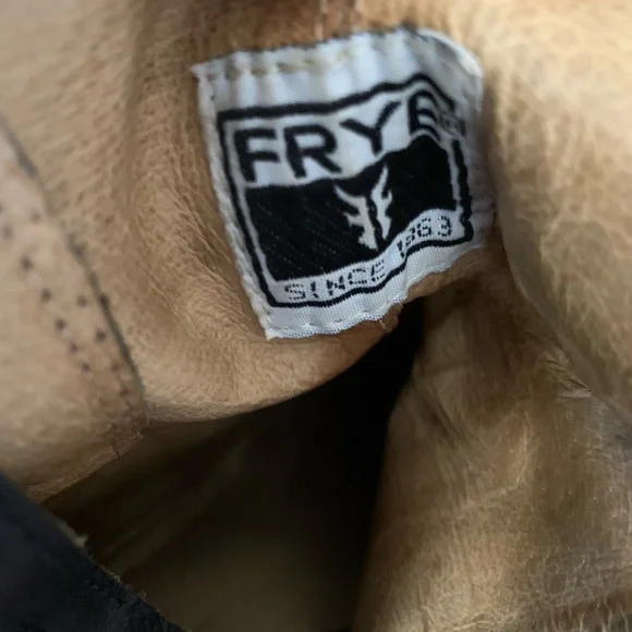 Frye Pattie Black Leather Belt Riding Booties size 8.5 - Picture 8 of 8